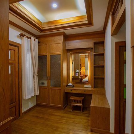 Отель Rich Lanna House Чиангмай Экстерьер фото