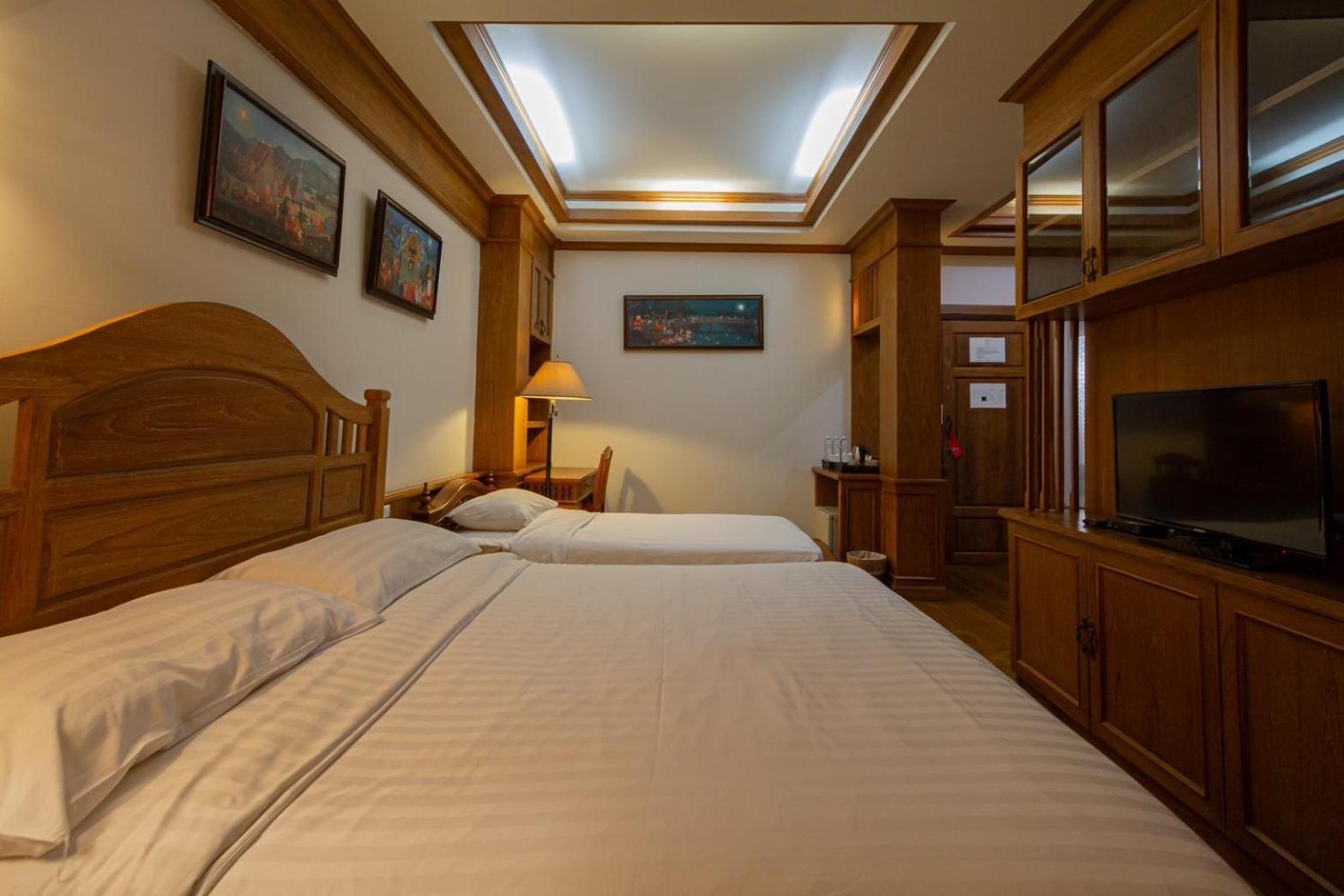 Отель Rich Lanna House Чиангмай Экстерьер фото